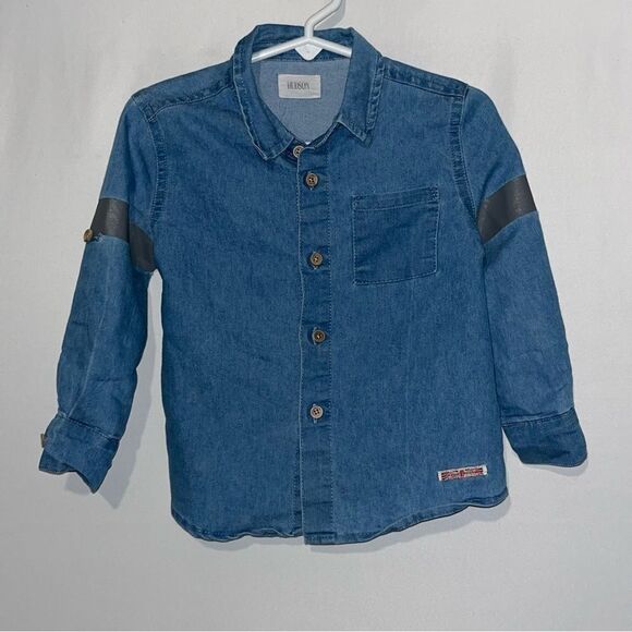Kid's Hudson Chambray Denim Button Down Shirt - Picture 2 of 6